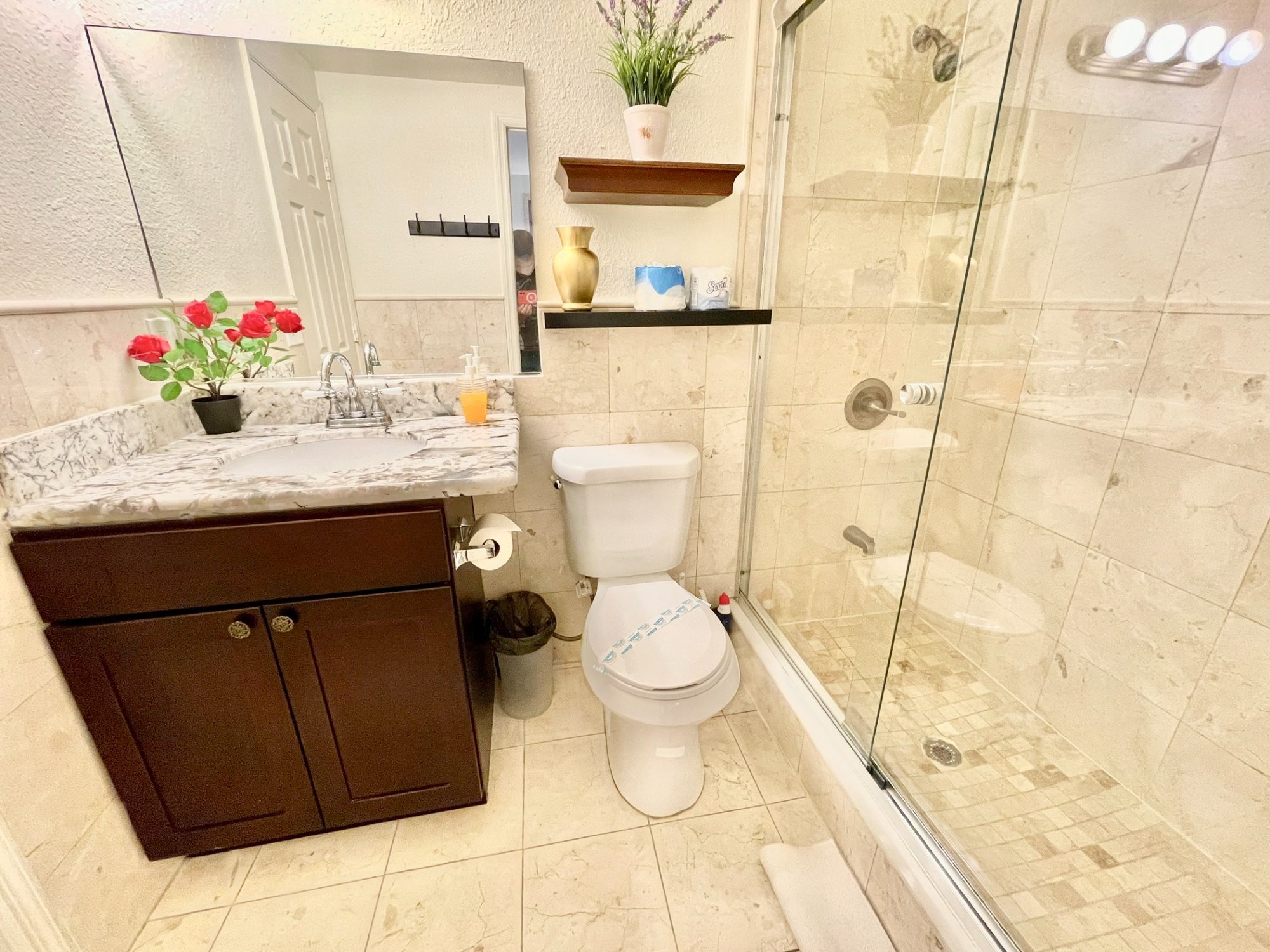 LakeFront Villa photo 7