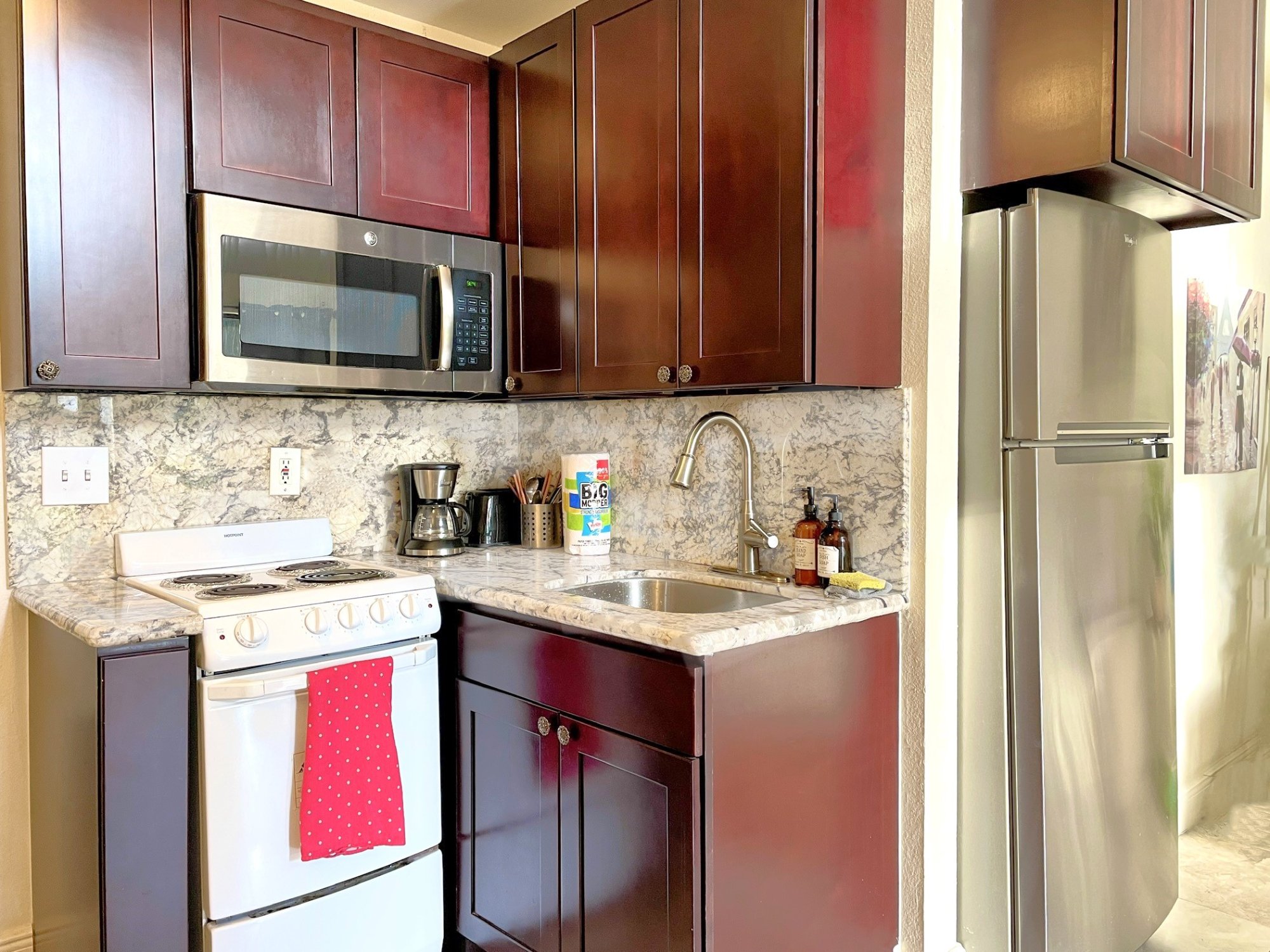 LakeFront Villa patio