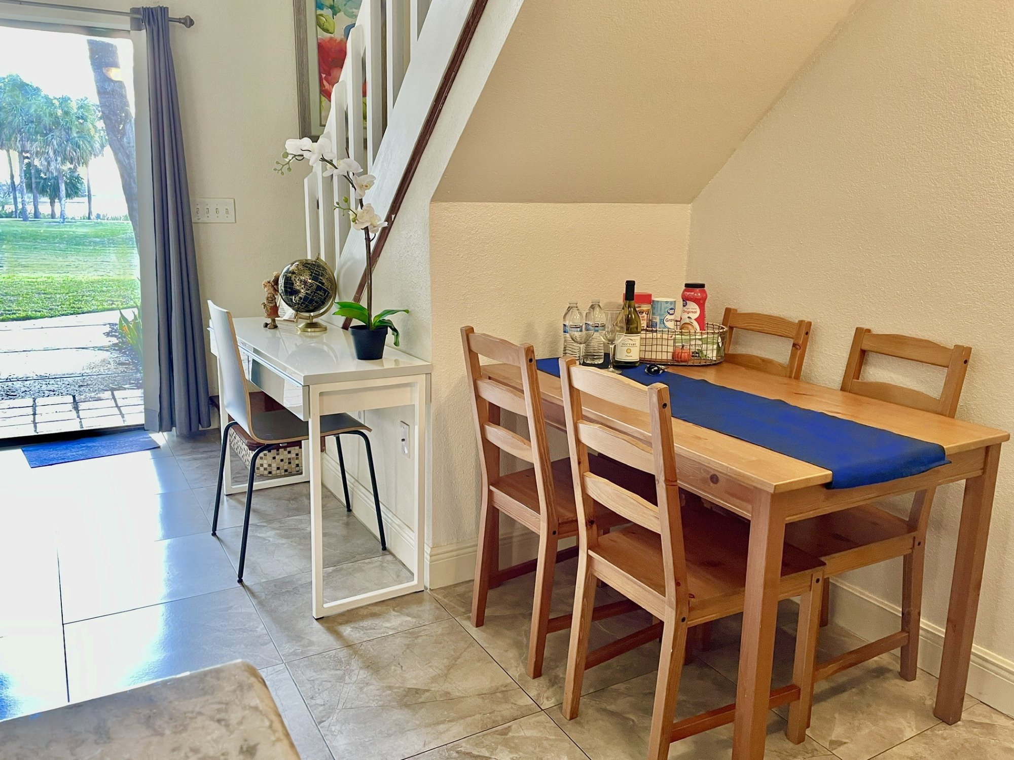 LakeFront Villa photo 9