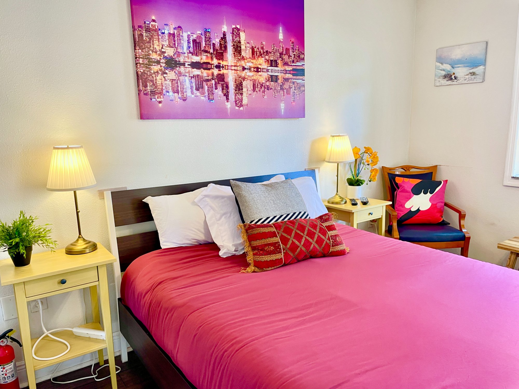 Private Lake Studio – view 7